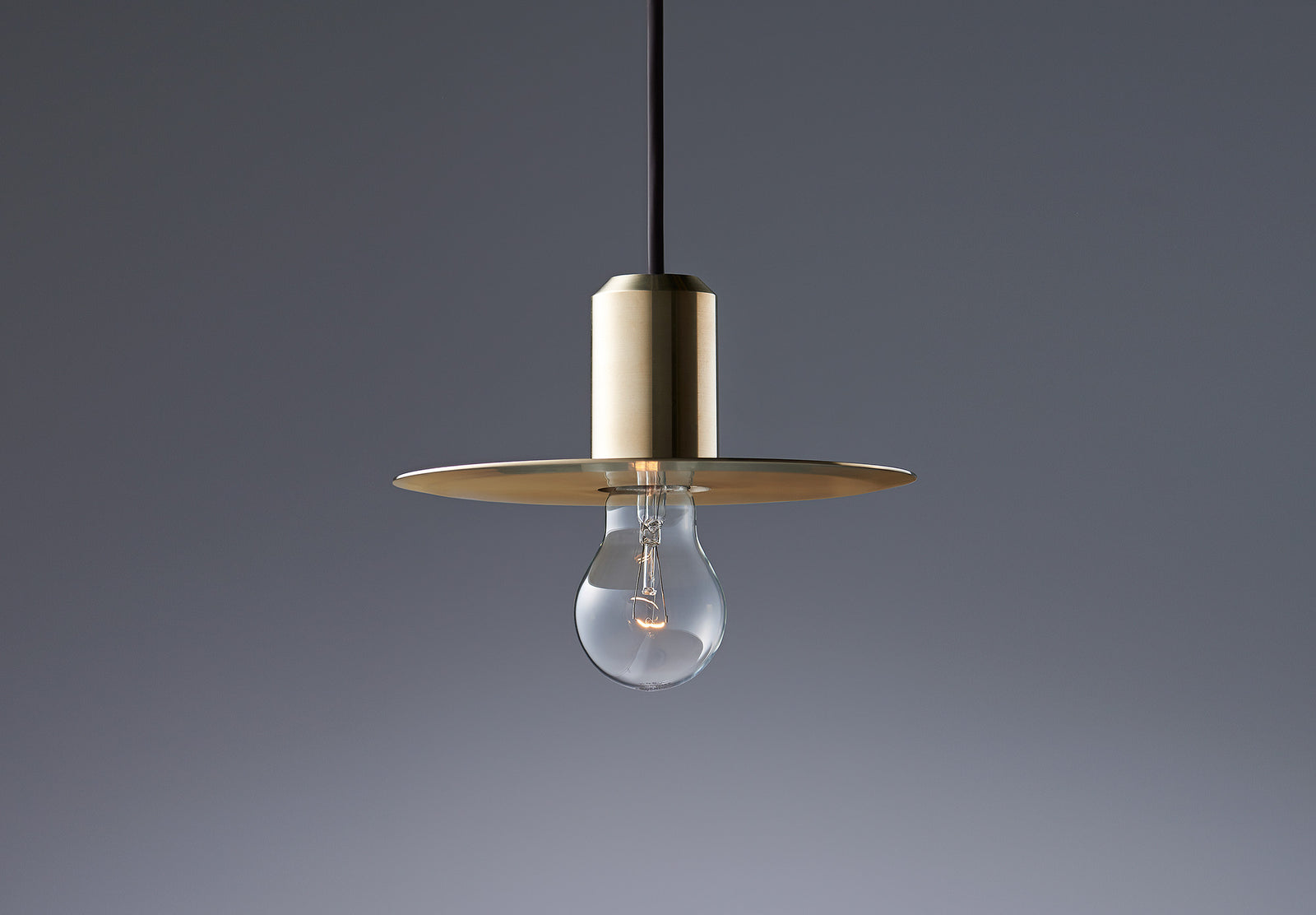 Bullet flat shade / 190