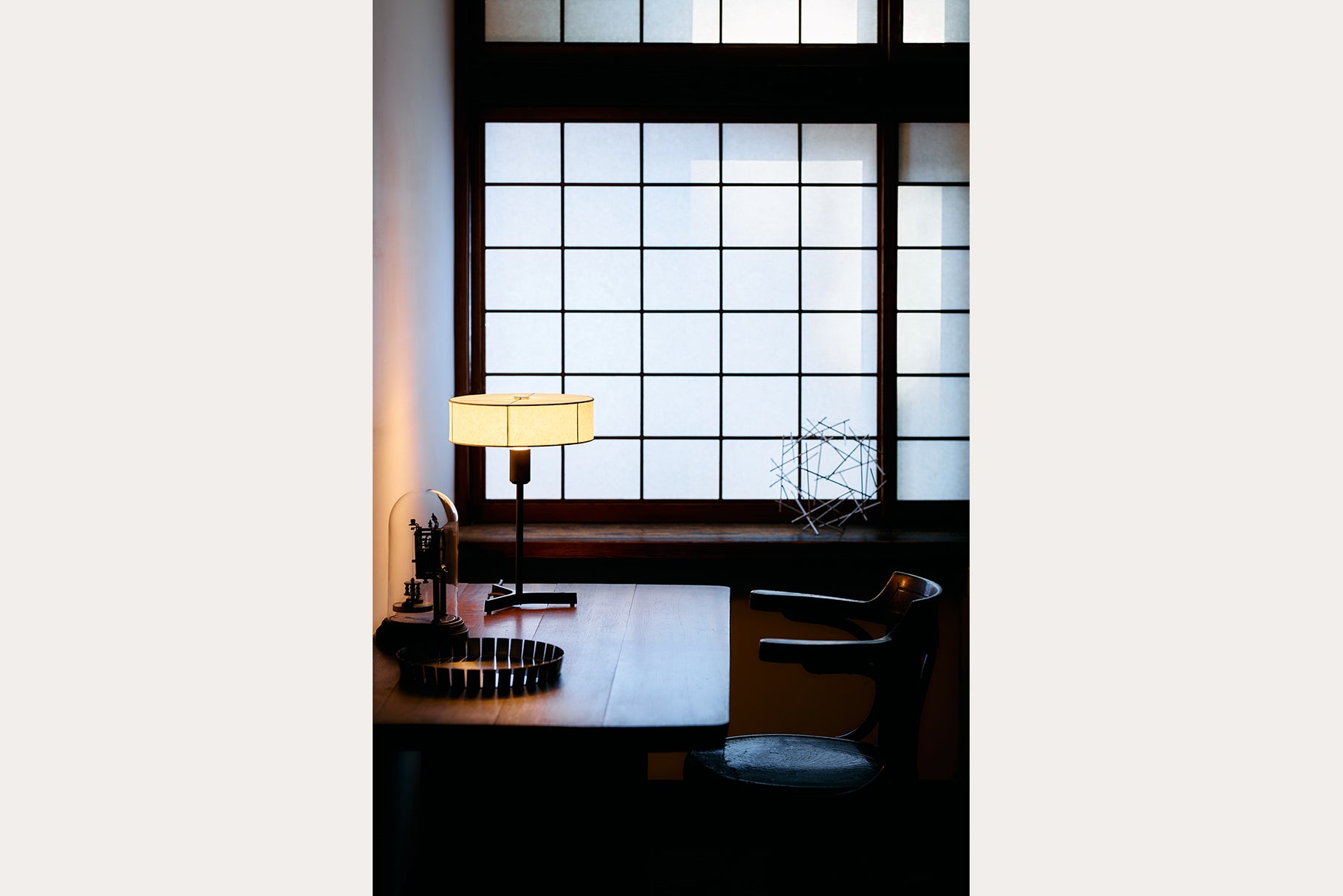 Mond table - NEW LIGHT POTTERY