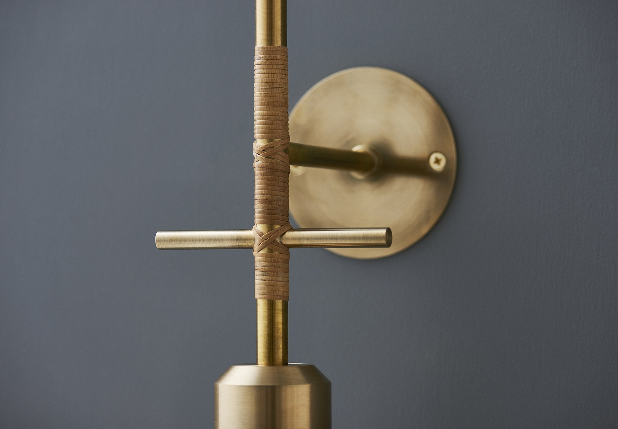 call - NEW LIGHT POTTERY